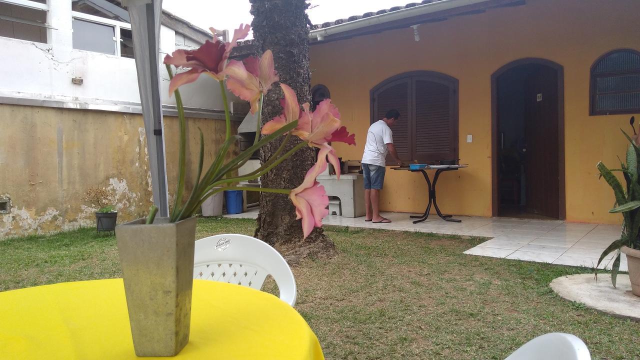 Hostel Balneario Copacabanaカラグァタトゥバ エクステリア 写真